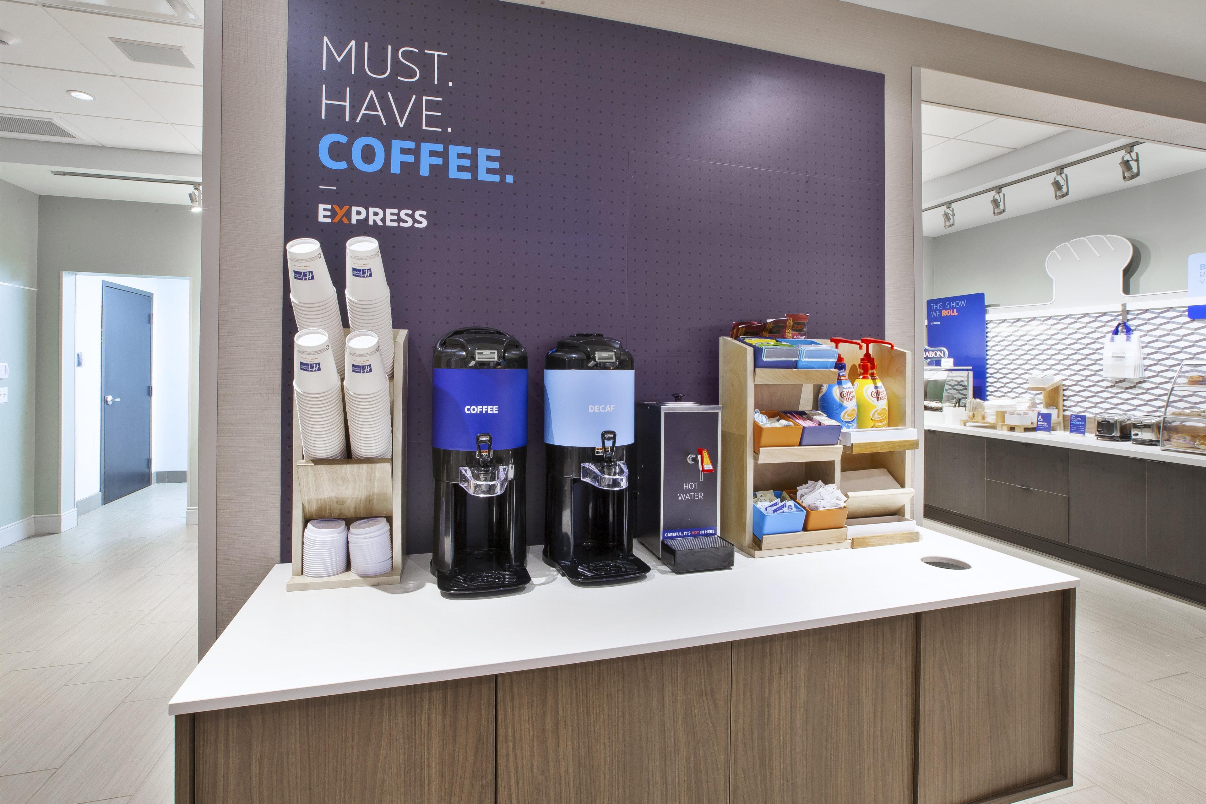 Holiday Inn Express & Suites Okemos - University Area By Ihg Экстерьер фото